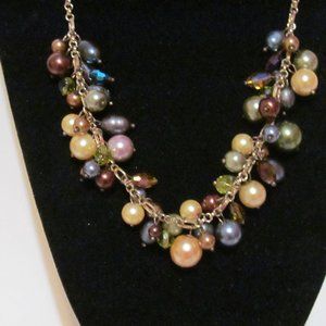 Premier Designs fresh water pearls glass beads necklace